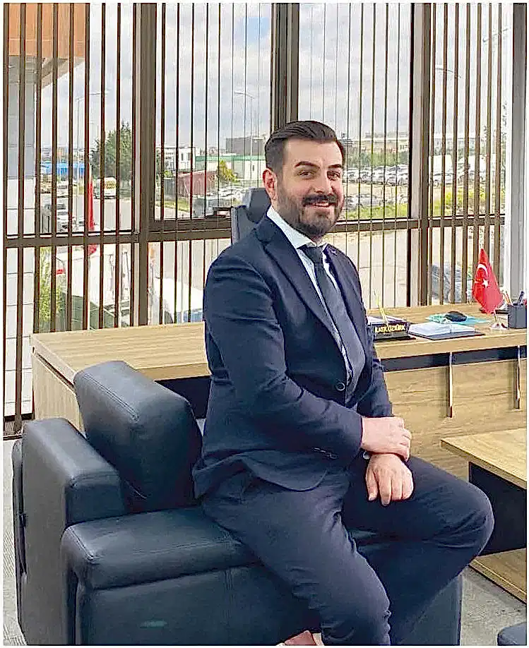 İlker Öztürk Yenibir Zemin CEO